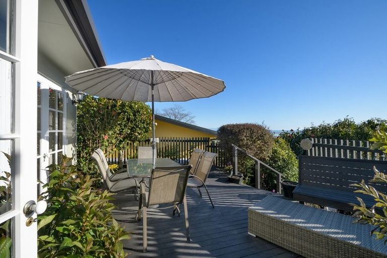 Photo of property in 106 Brooklands Road, Atawhai, Nelson, 7010