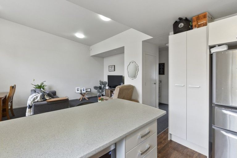 Photo of property in 6d Gazeley Avenue, Silverdale, Hamilton, 3216