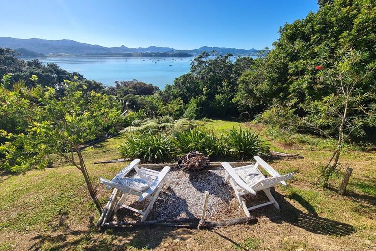 Photo of property in 1999 Wyuna Bay Road, Wyuna Bay, Coromandel, 3581