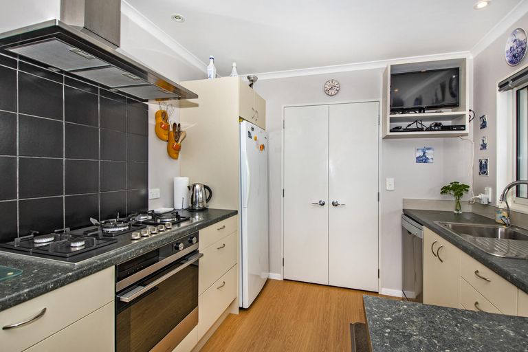 Photo of property in 8 Waitaha Place, Ruakaka, 0116