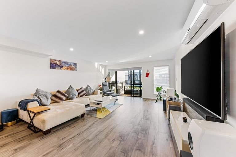 Photo of property in 122 Totara Road, Whenuapai, Auckland, 0618