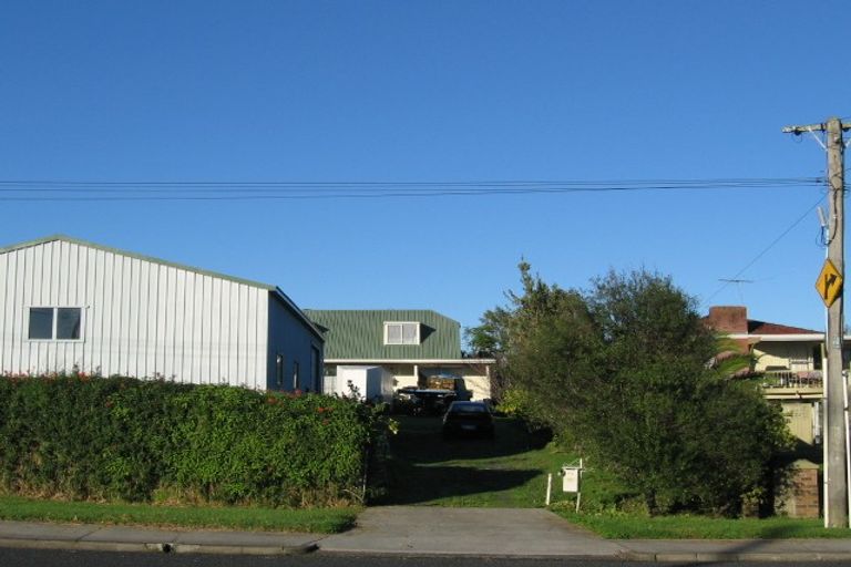 Property details for 55 Beachlands Road, Beachlands, Auckland, 2018