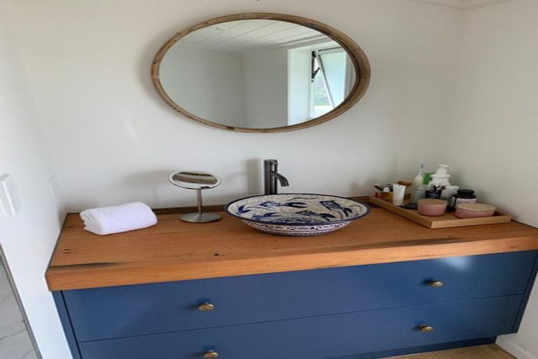 Photo of property in 415 Onemana Drive, Onemana, Whangamata, 3691