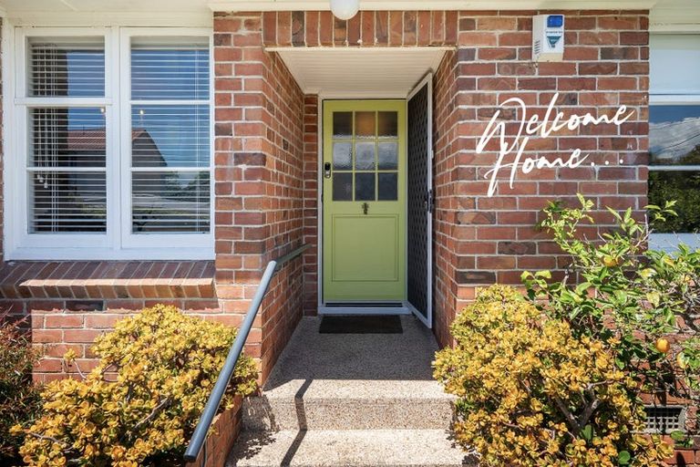 Photo of property in 1/7 Sydney Street, Hauraki, Auckland, 0622