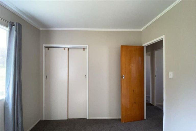 Photo of property in 10 Glenn Street, Castlecliff, Whanganui, 4501