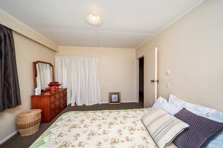 Photo of property in 182 Glover Road, Hawera, 4610