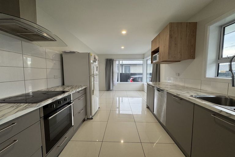 Photo of property in 11 Whelan Place, Hei Hei, Christchurch, 8042