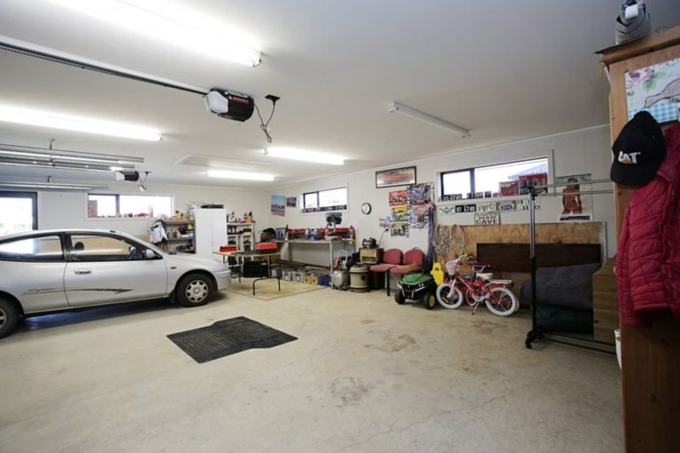 Photo of property in 38 Kirkbride Street, Wallacetown, 9816