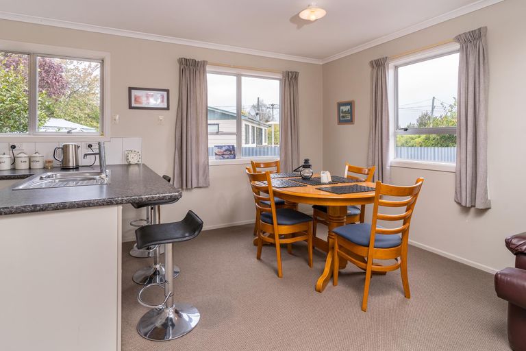 Photo of property in 17 Macaulay Place, Twizel, 7901