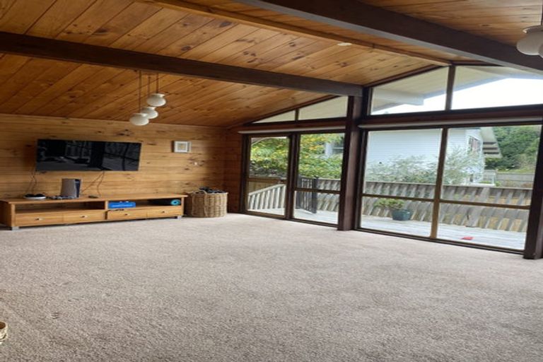 Photo of property in 12 Pennycook Place, Sunnyhills, Auckland, 2010