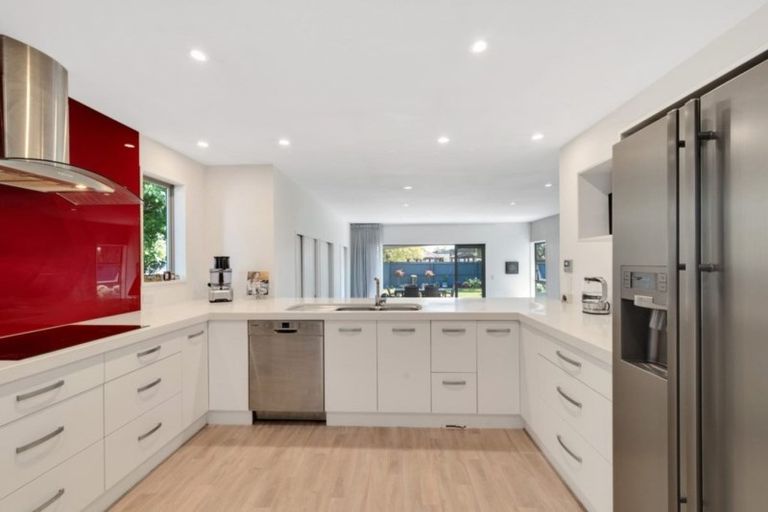 Photo of property in 15 Colesbury Street, Bishopdale, Christchurch, 8053