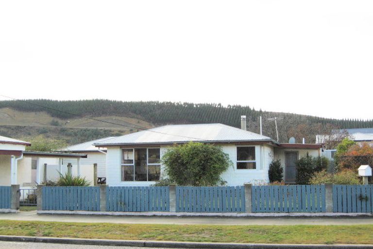 Photo of property in 26 Blyth Street, Clyde, 9330