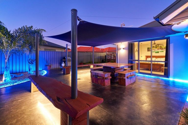 Photo of property in 4 Wanaka Place, Poraiti, Napier, 4112