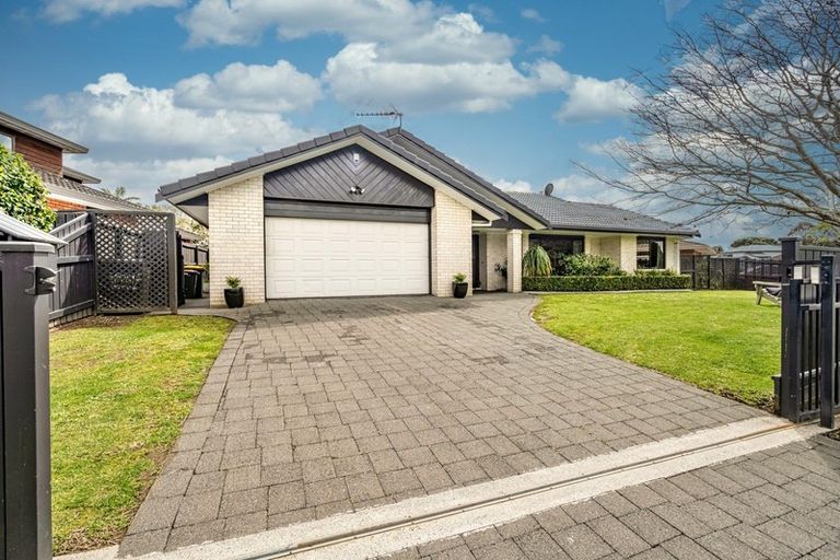 Photo of property in 16 Britannia Place, Half Moon Bay, Auckland, 2012