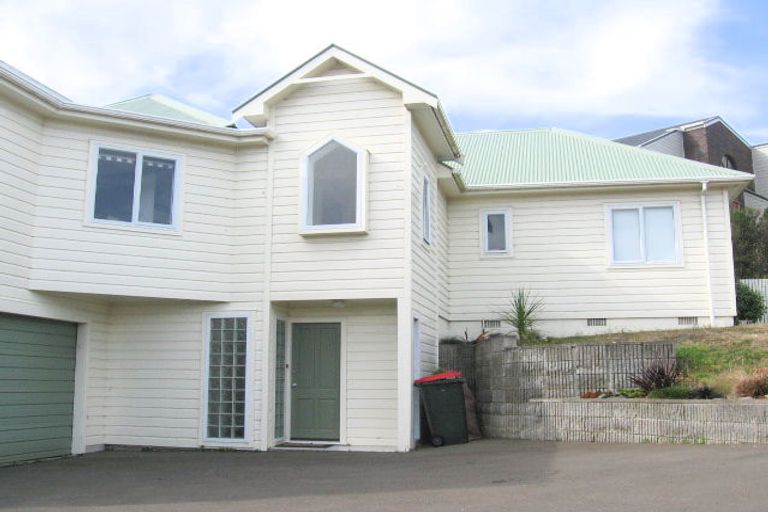 Photo of property in 1 Signallers Grove, Strathmore Park, Wellington, 6022