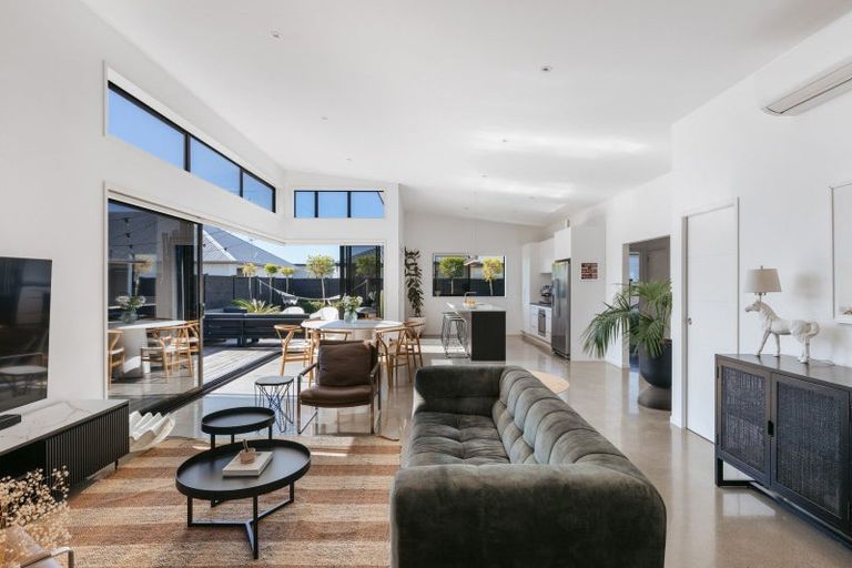 Photo of property in 3 Tuangi Way, Papamoa Beach, Papamoa, 3118