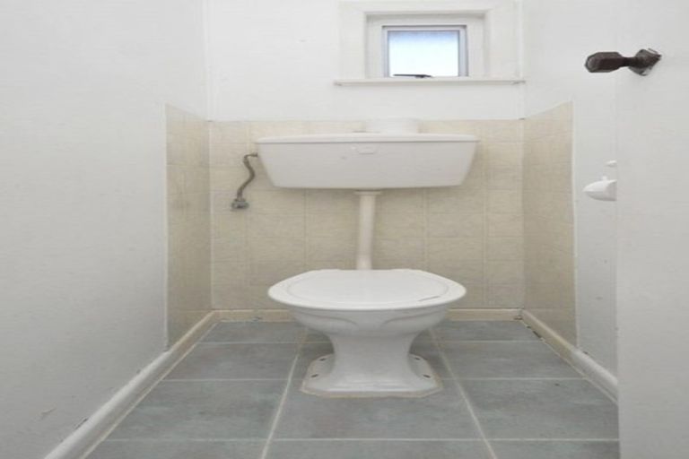 Photo of property in 1/3 Cameron Street, Papakura, 2110