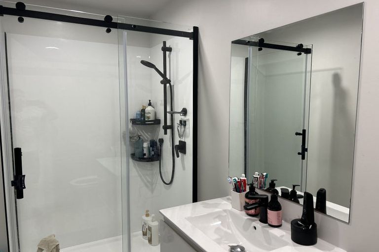 Photo of property in 41 Melba Street, Beach Haven, Auckland, 0626