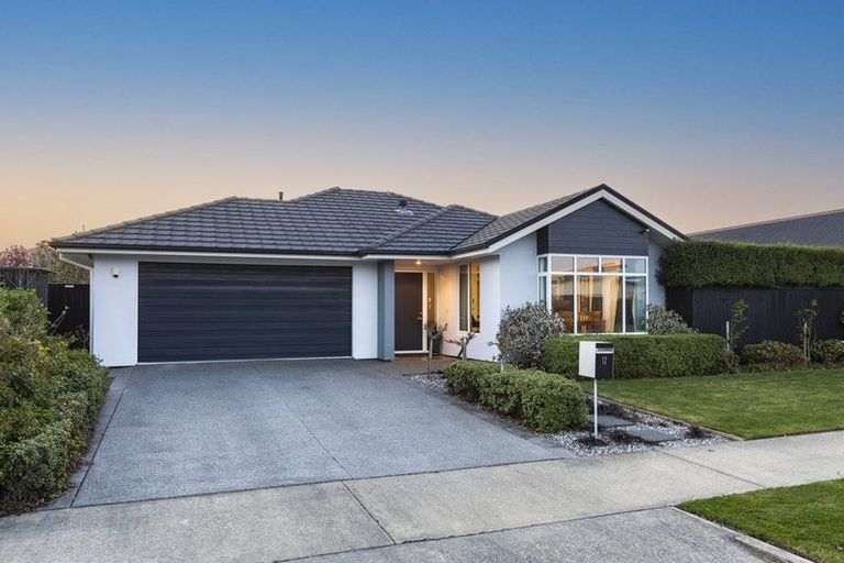 Photo of property in 12 Westpark Drive, Burnside, Christchurch, 8053