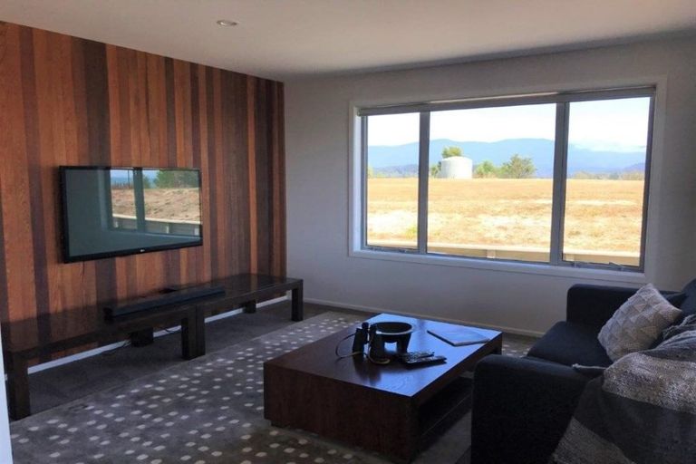 Photo of property in 16 Sandridge Terrace, Pohara, Takaka, 7183