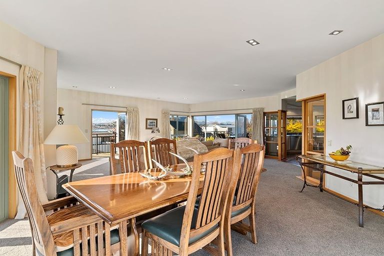 Photo of property in 15 Morrows Mead, Wanaka, 9305