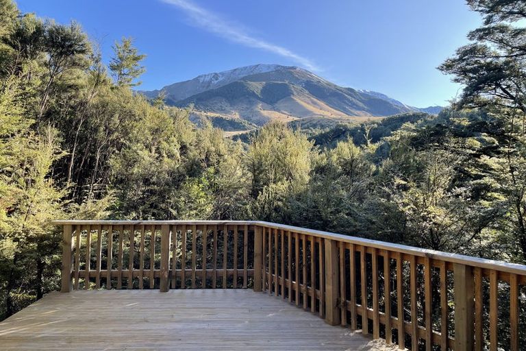 Photo of property in 33 Charwell Terrace, Lyford, Waiau, 7395