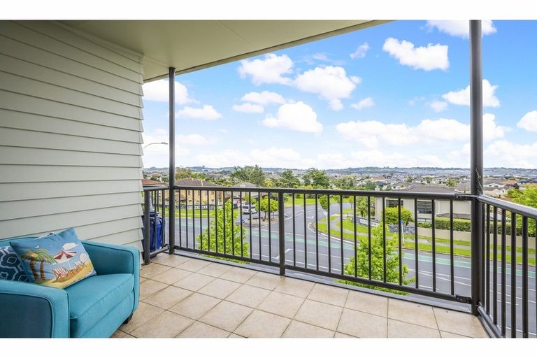Photo of property in 41/124 Stancombe Road, Flat Bush, Auckland, 2016