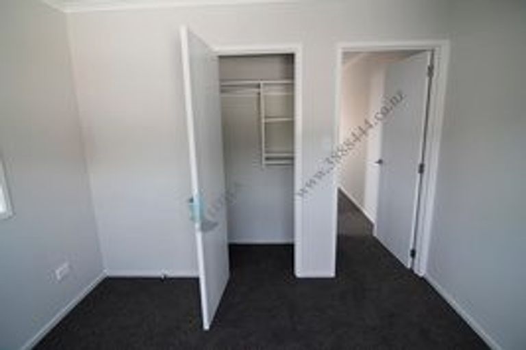 Photo of property in 104 Bowhill Road, New Brighton, Christchurch, 8083