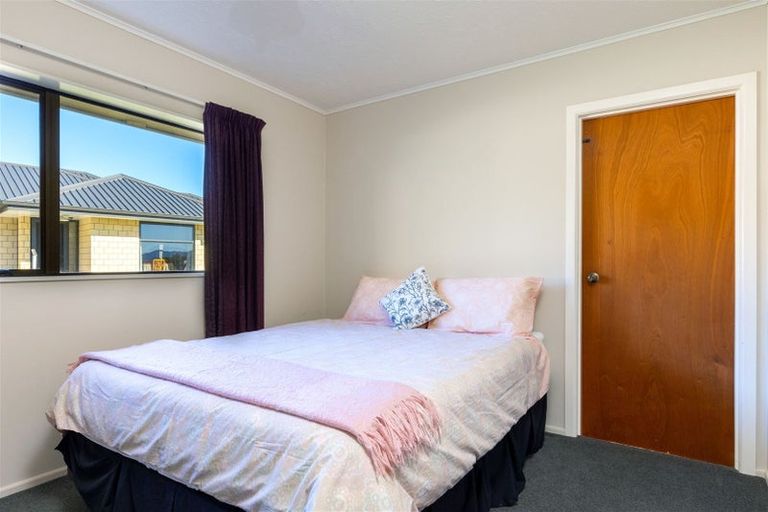 Photo of property in 35 Moana View Road, Waikawa, Picton, 7220
