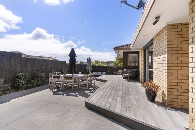 Photo of property in 11 Leicester Parade, Somerville, Auckland, 2014