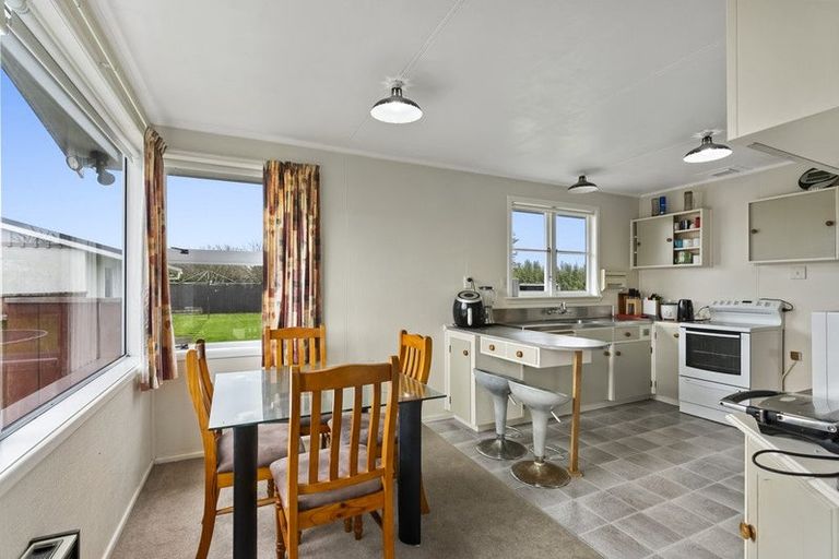 Photo of property in 17 Grey Street, Normanby, Hawera, 4614