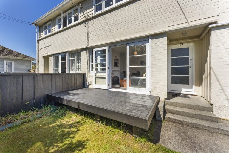 Photo of property in 44 Athlone Crescent, Avalon, Lower Hutt, 5011