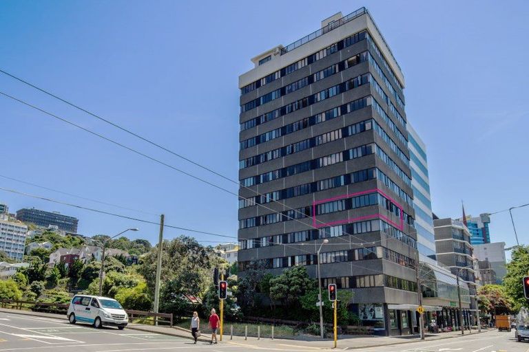 Photo of property in St Peters Apartments, 4b/192 Willis Street, Te Aro, Wellington, 6011