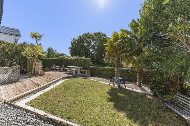 Photo of property in 25 Windmill Road, Mount Eden, Auckland, 1024