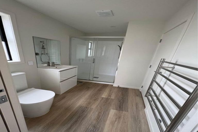 Photo of property in 39 Te Ara O Papatahi, Wainuiomata, Lower Hutt, 5014