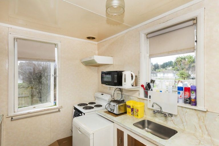Photo of property in 33 Glasgow Crescent, Kaiti, Gisborne, 4010