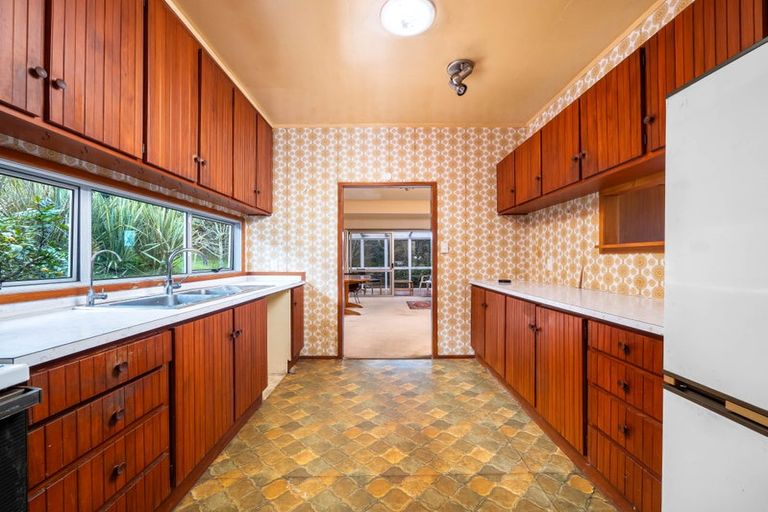 Photo of property in 18 Brind Road, Russell, 0202