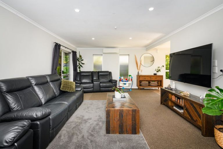 Photo of property in 16 Lane Place, Awapuni, Palmerston North, 4412