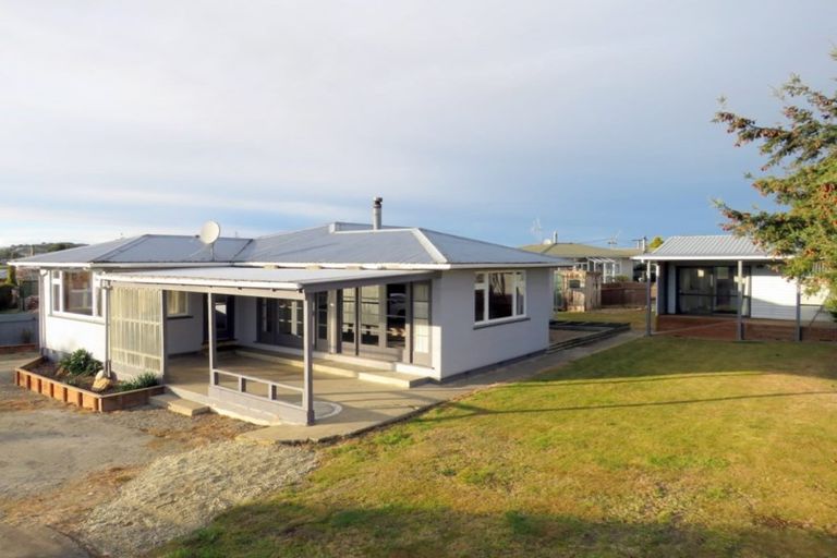 Photo of property in 54 Stuart Street, Holmes Hill, Oamaru, 9401