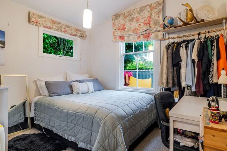 Photo of property in 6b Rolleston Street, Hokowhitu, Palmerston North, 4410