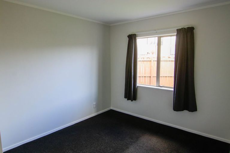 Photo of property in 193 Burswood Drive, Burswood, Auckland, 2013