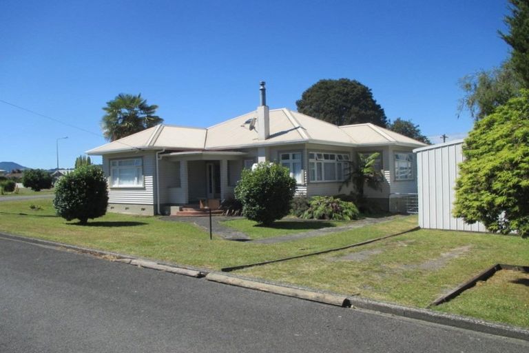 Photo of property in 15 Te Peka Street, Taumarunui, 3920