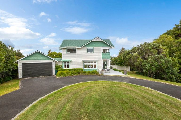 Photo of property in 1268 East Coast Road, Redvale, Albany, 0794