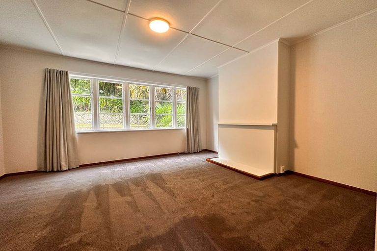 Photo of property in 45 Milton Road, Bluff Hill, Napier, 4110