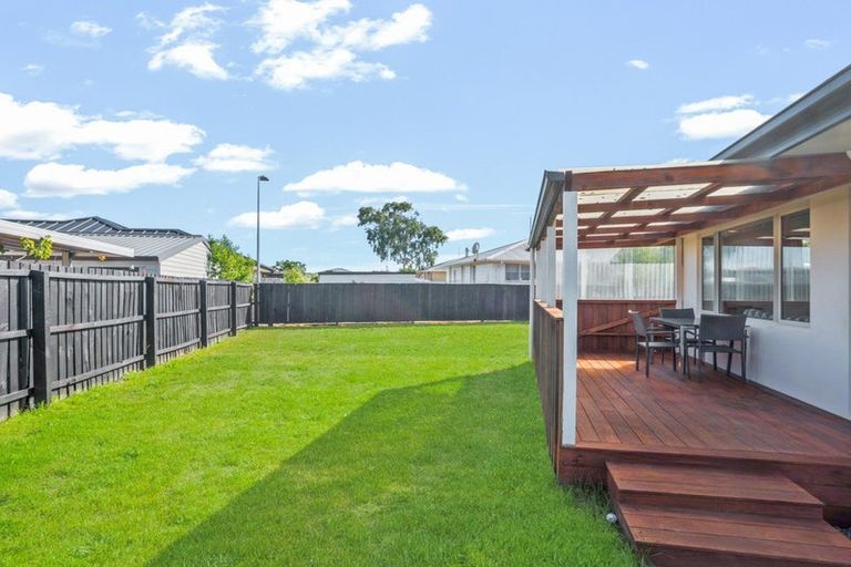 Photo of property in 1/10b Branksome Place, Parklands, Christchurch, 8083