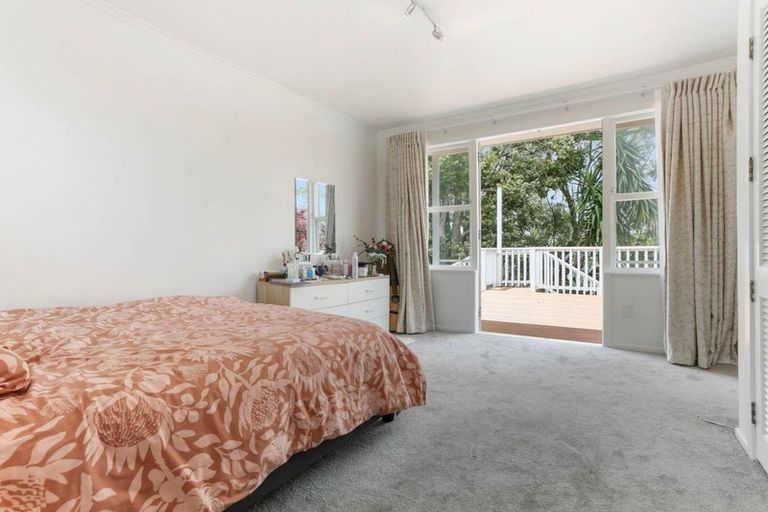 Photo of property in 86 Moa Road, Point Chevalier, Auckland, 1022