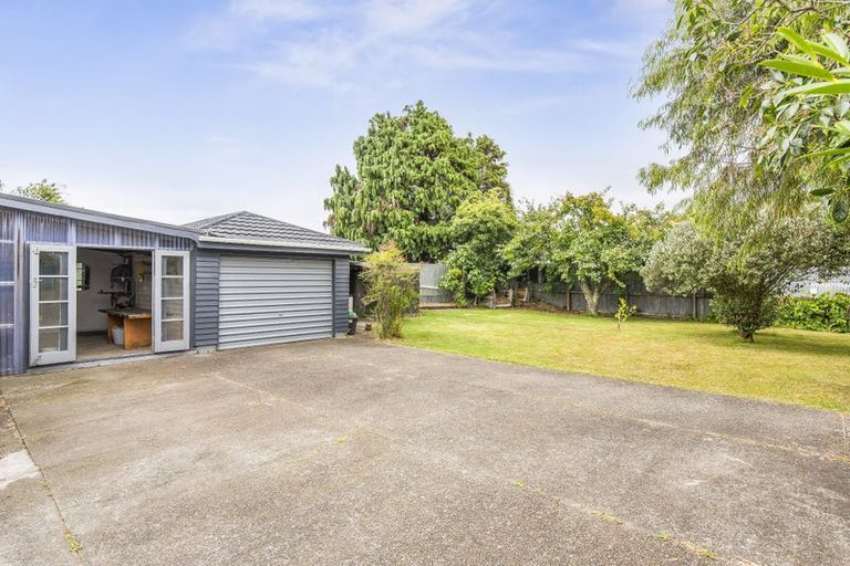 Photo of property in 13 Te Horo Beach Road, Te Horo, Otaki, 5581