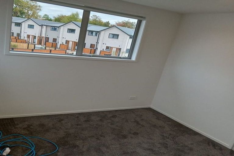 Photo of property in 1/5 Matata Place, Dallington, Christchurch, 8061