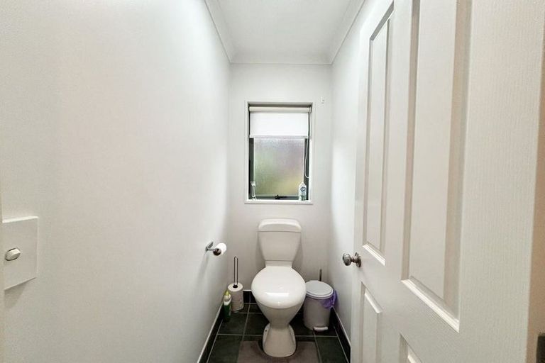 Photo of property in 32 Rush Creek Drive, Westgate, Auckland, 0614