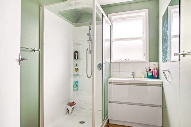 Photo of property in 207 Harris Street, Inner Kaiti, Gisborne, 4010